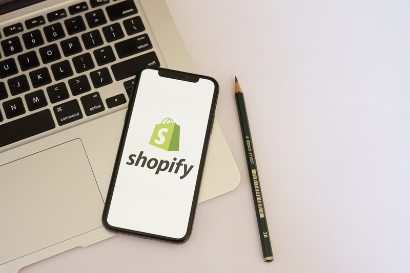 Comparación Magento vs Shopify